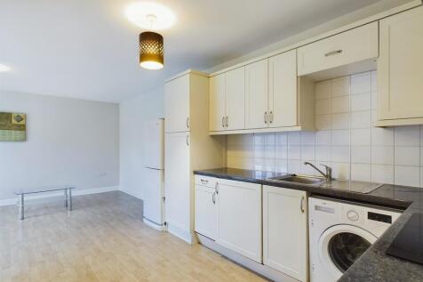 Junction House, Doncaster Road photo 4