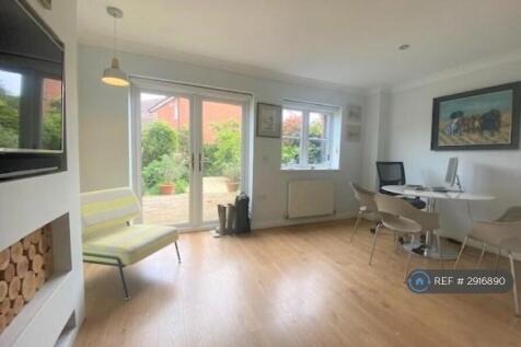 Laughton Drive, Stamford, PE9 photo 4