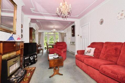 Lounge &amp; Dining