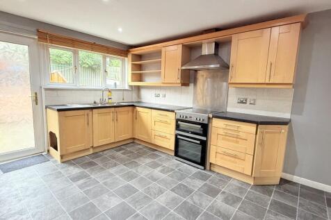 44 Rowanbank Avenue, Dumfries, DG1 4NB - Braidwood