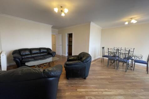 Millennium Court, Queens Promenade, Douglas, isle of Man, IM2 4NN photo 3