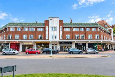 Strand Parade_8.jpg