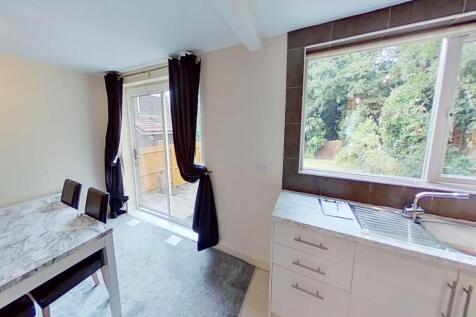 Farm Drive, Cyncoed, Cardiff photo 3