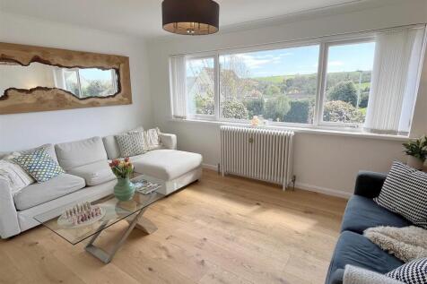 Sitting Room.jpg