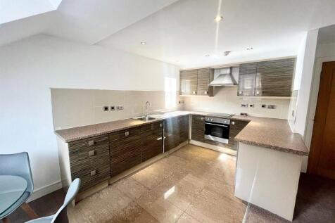 Kitchen1.jpg