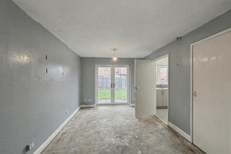 20 Arden Road, Bradford, West Yorkshire, BD8 0PN