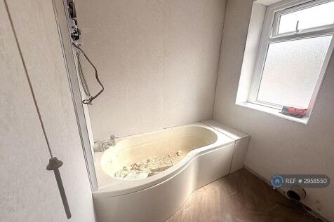 Lonsdale Road, Sheffield, S6 photo 3