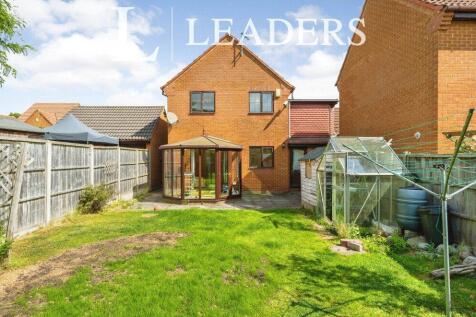 Cardwell Close, Emerson Valley, Milton Keynes, MK4 photo 4
