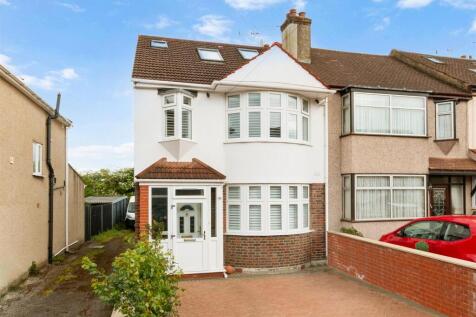Hillfield Avenue