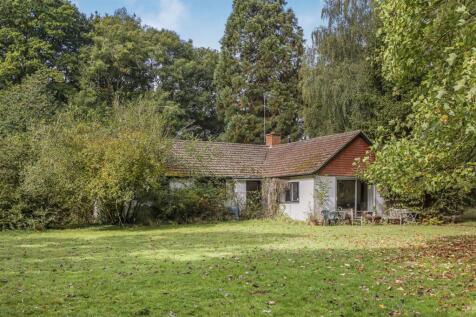 Ware, SG11 - property photo