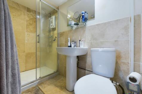 Apartment 2 - En-suite Shower Room