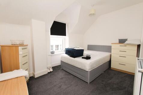 2nd floor - 1 Bedroom flat