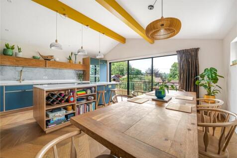 Kitchen/Breakfast Rm