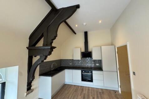 Leeds Road, Shipley, West Yorkshire, BD18 photo 5