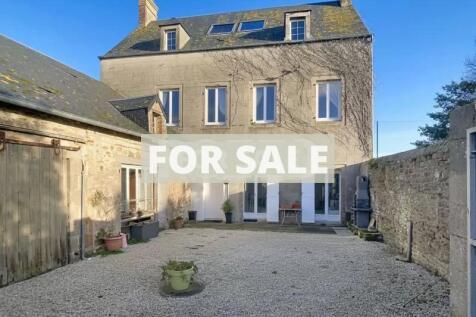 Property Image 1