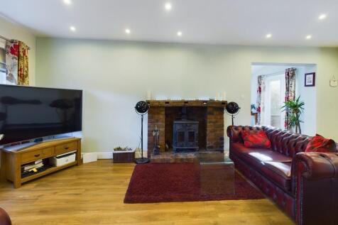 CAM02854G0-PR0306...