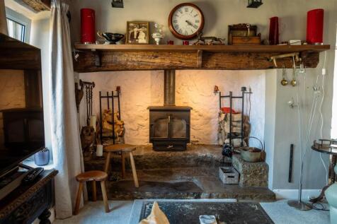Interior - Ty Mawr, Llanddona-27.jpg