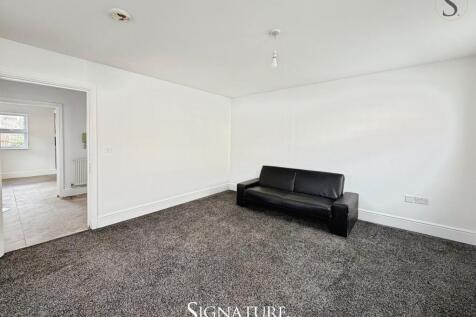 11 Lothair Road photo 4