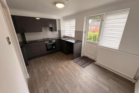 Kitchen / dining