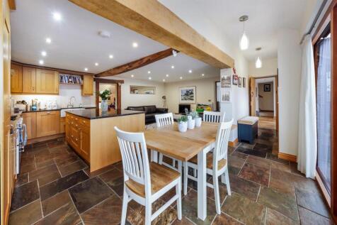 Open Plan Breakfast Kitchen/Dining/Family Room