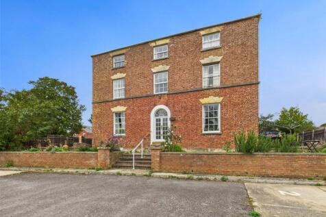 Stroud, GL5 - property photo