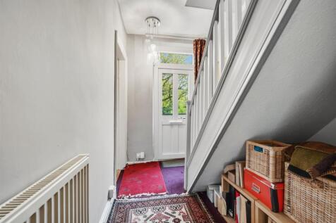 Entrance Hallway.jpg