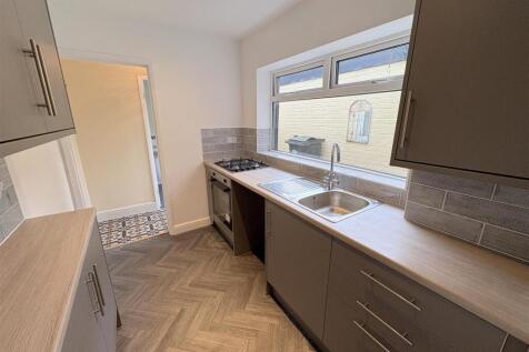 Cartmell Terrace, Darlington photo 3