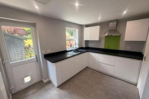 Lower Meadow Drive, Congleton, CW12 photo 3