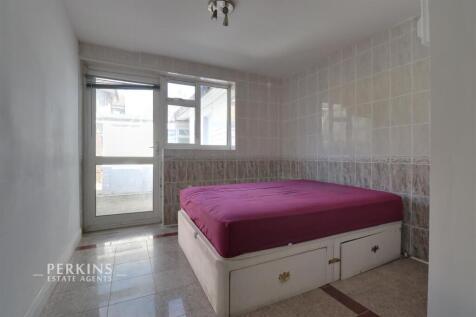 Bedroom.jpg