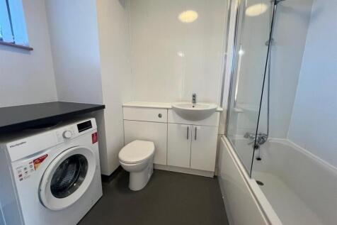 Bathroom.jpg