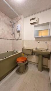 bathrooom.jpg