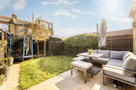 13 Chamberlain Road-8.jpg