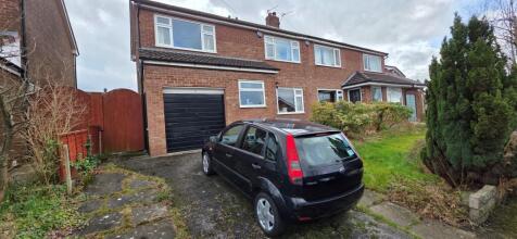 11 Turncliff Crescent FRONT.jpg