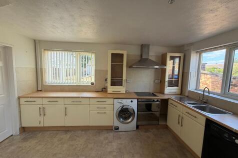 Moretons Close, Whittlesey, PE7 photo 5
