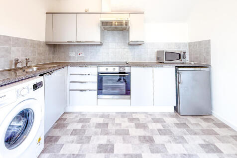 Anglian Close, Central Wat, Watford, WD24 photo 5