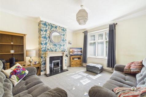 Living Room Pic 1