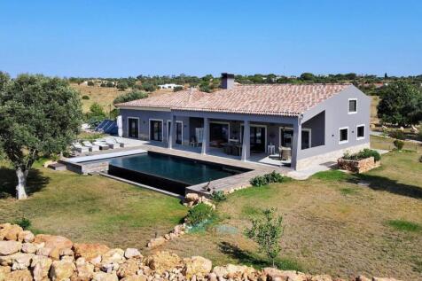 energy efficient a+ rated villa