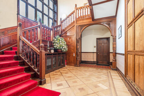 Shared Communal H...