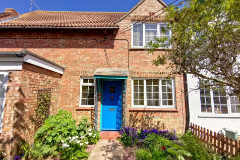 2 Bedroom Terraced for Sale