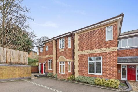 Flat 8, Riversdale House, 41, London Rd, HP11 1BN-