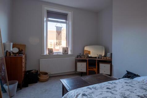 23 Balmoral Terr-23.jpg