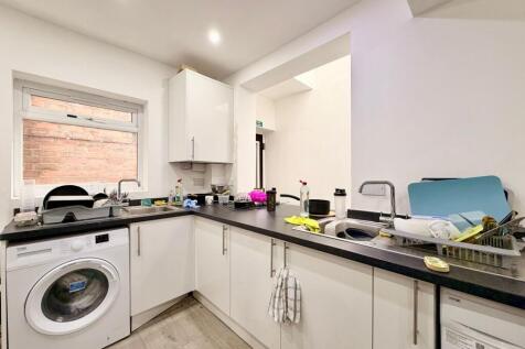 Rolleston Drive, Lenton photo 2