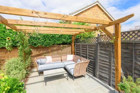 Pergola.jpg