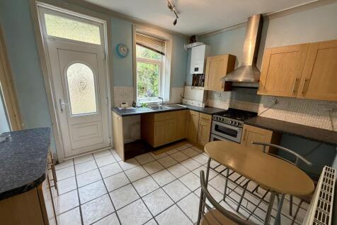 Summerfield Road,
Todmorden,
OL14 photo 4