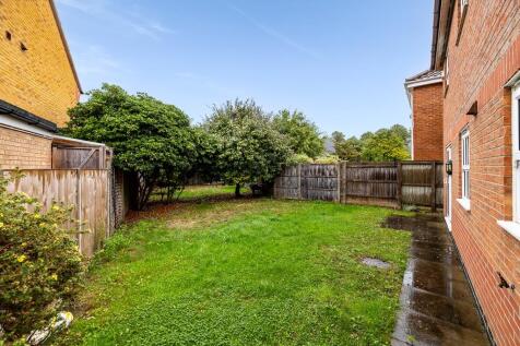 1 Cook Drive (Spalding)-7.jpg