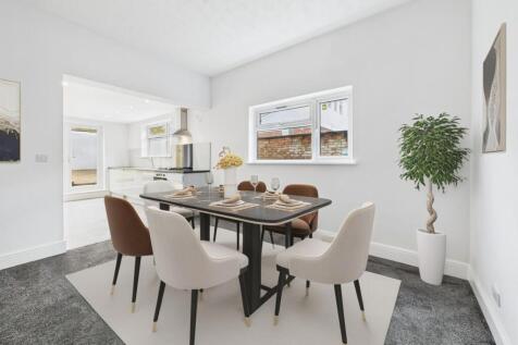 Dining Room (Virtually Furnished)