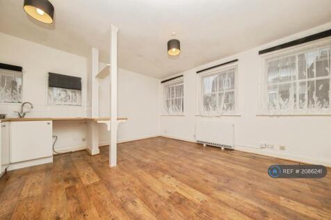 Open Plan Kitchen / Lounge 