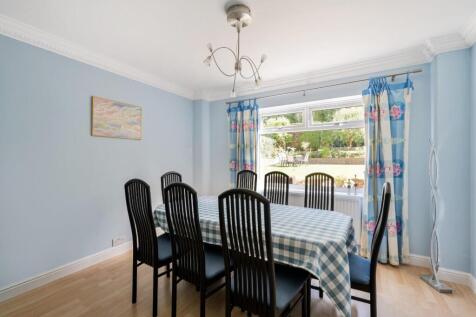 OLD OAK AVENUE (21).jpg