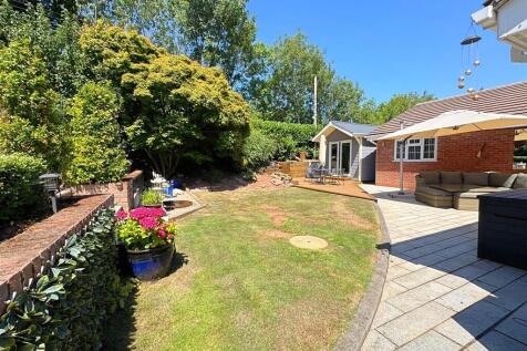 Facetune_11-07-20...