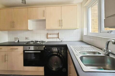Romany Close, Letchworth Garden City, SG6 photo 5